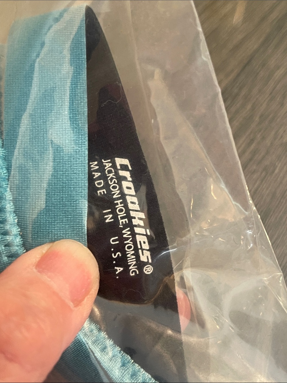 YETI Croakies Sunglasses Holder NWT - Picture 5 of 9